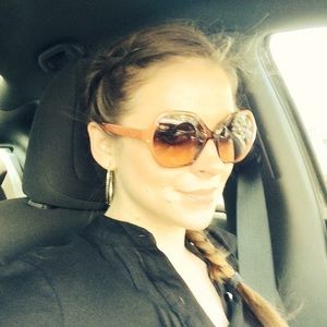 Meet your Posher, Amandaamanda